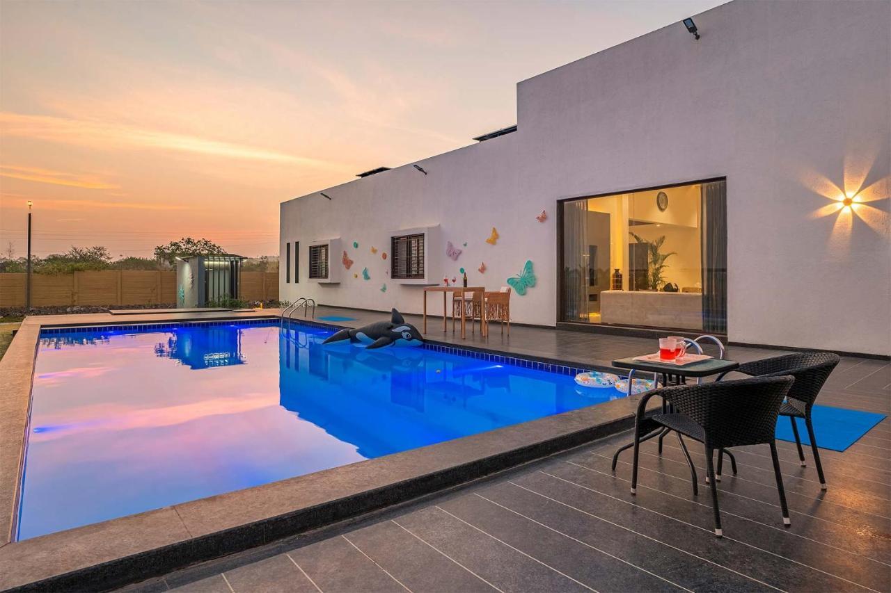 Stayvista'S Le Bon Horizon - Hillside Elegance With Chic Interiors, Poolside Serenity & Picturesque Gazebo - Proximity To Sula Nashik Bagian luar foto